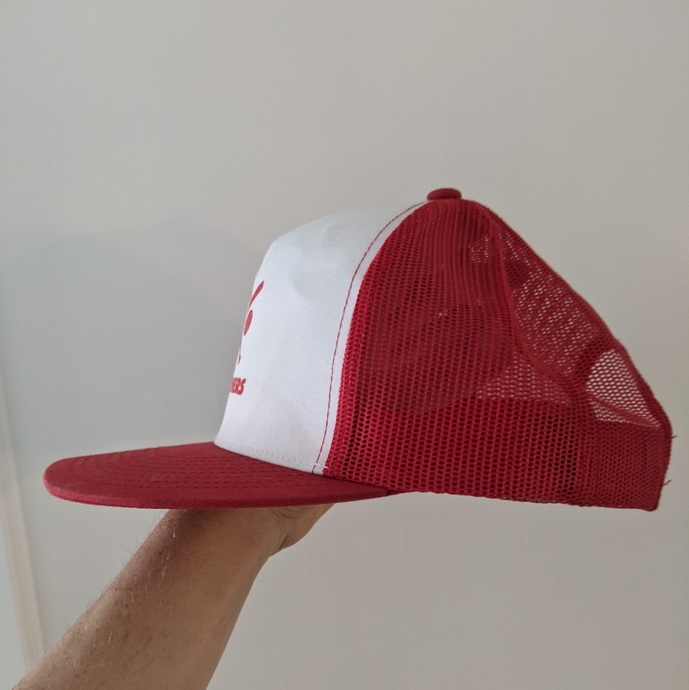 Baseball hat "ice cold pitchers". Beer enthusiast approved. - Picture 3 of 5